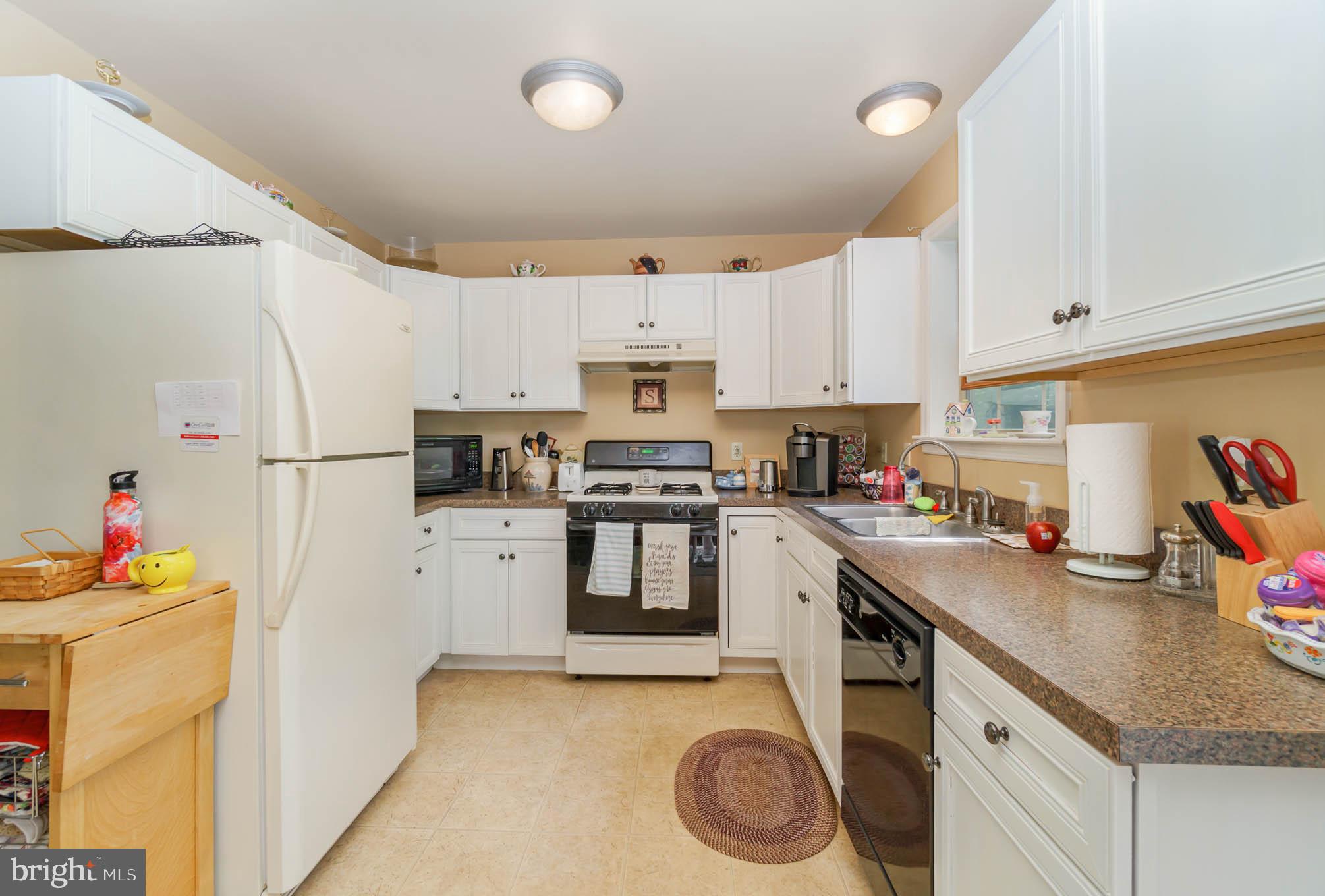 1787 Rocky Road Dover, PA 17315 - Photo 10 of 25 Gallery Image 10
