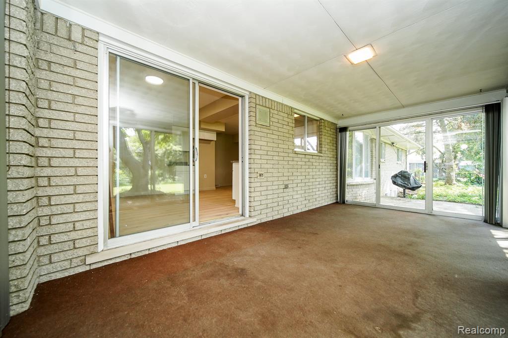 2949 Lacota Road Waterford, MI 48328 - Photo 17 of 67 Gallery Image 17