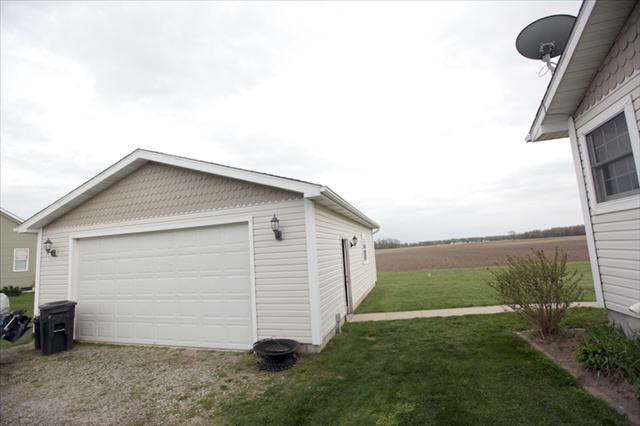 2109 East Rauch Road Erie, MI 48133 - Photo 3 of 18 20090154-2.JPG