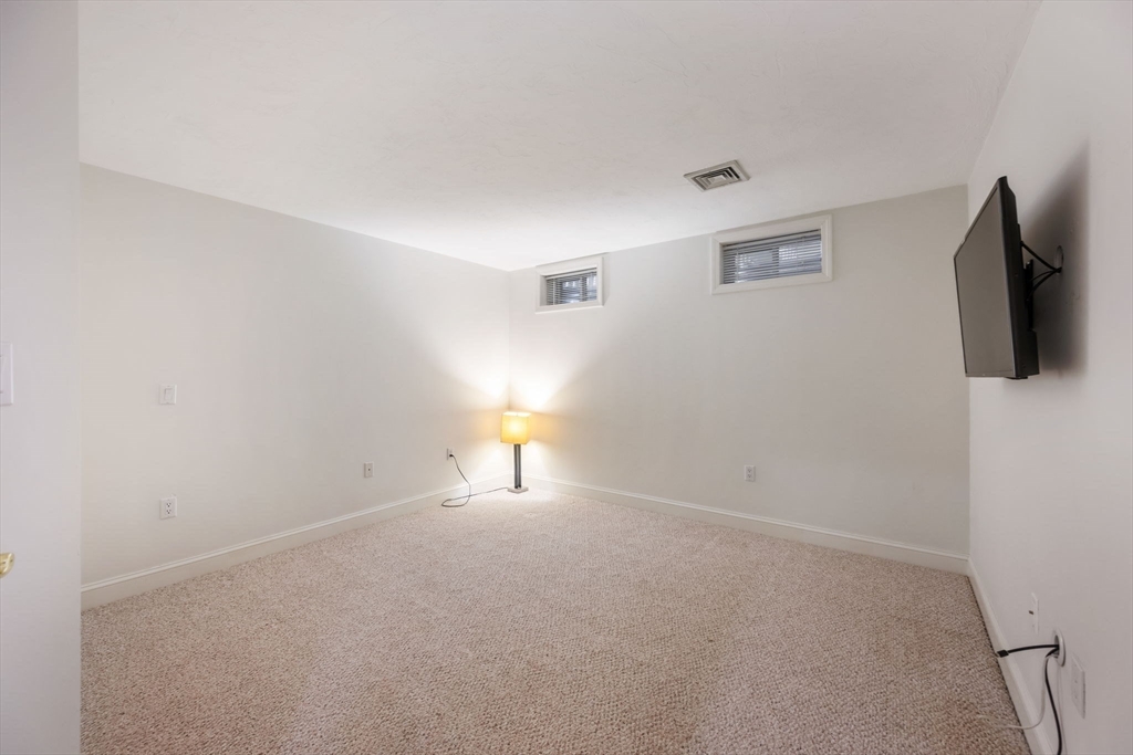 54 Bay Farm Road, Unit 54 Duxbury, MA 02332 - Photo 33 of 42