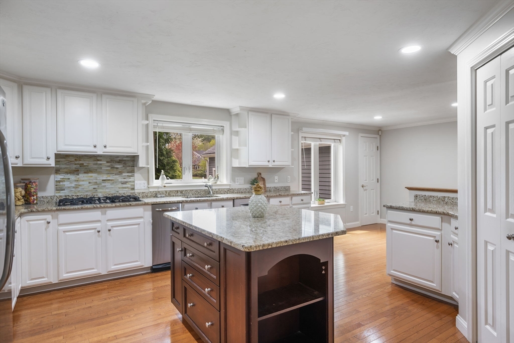 54 Bay Farm Road, Unit 54 Duxbury, MA 02332 - Photo 4 of 42