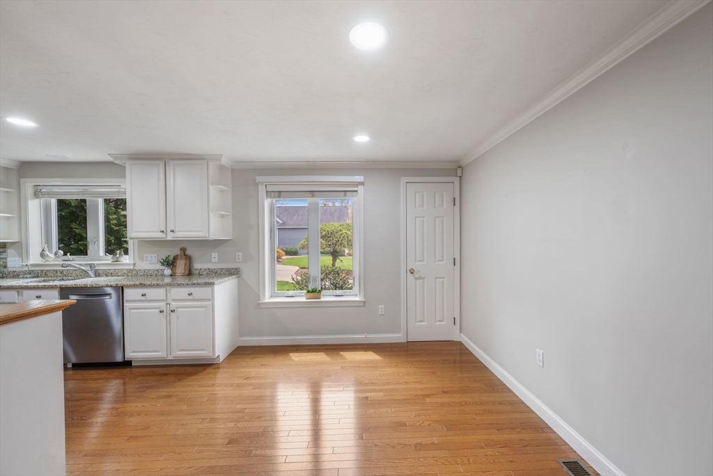 54 Bay Farm Road, Unit 54 Duxbury, MA 02332 - Photo 7 of 42