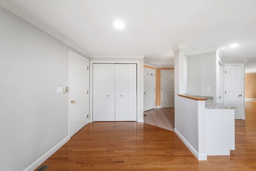 54 Bay Farm Road, Unit 54 Duxbury, MA 02332 - Photo 9 of 42