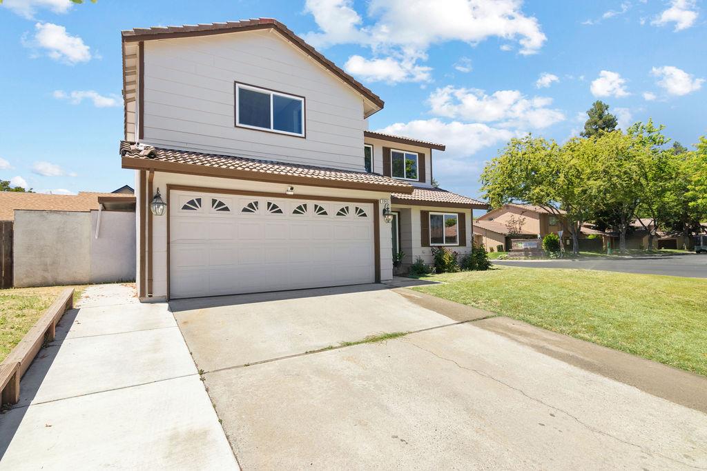 3945 Sparrow Court Modesto, CA 95356 - Photo 3 of 29