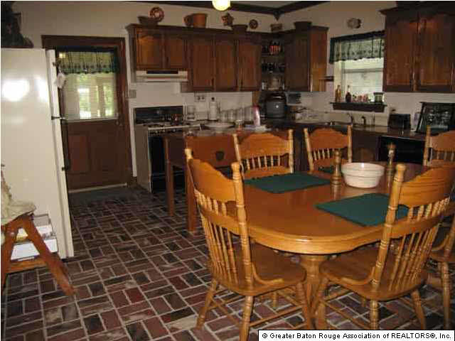 16465 Issac Villar Road Prairieville, LA 70769 - Photo 3 of 6 Gallery Image 3