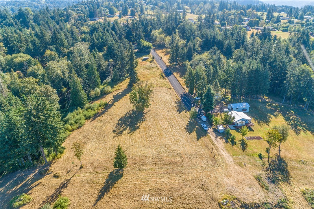 245 Risley Road, Unit 1 Kelso, WA 98626 - Photo 13 of 17 Gallery Image 13