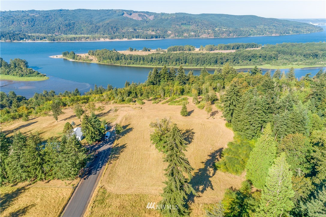 245 Risley Road, Unit 1 Kelso, WA 98626 - Photo 5 of 17 Gallery Image 5