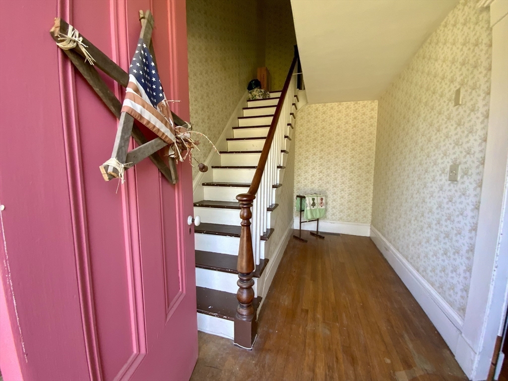 116 Christian Lane Whately, MA 01373 - Photo 17 of 40