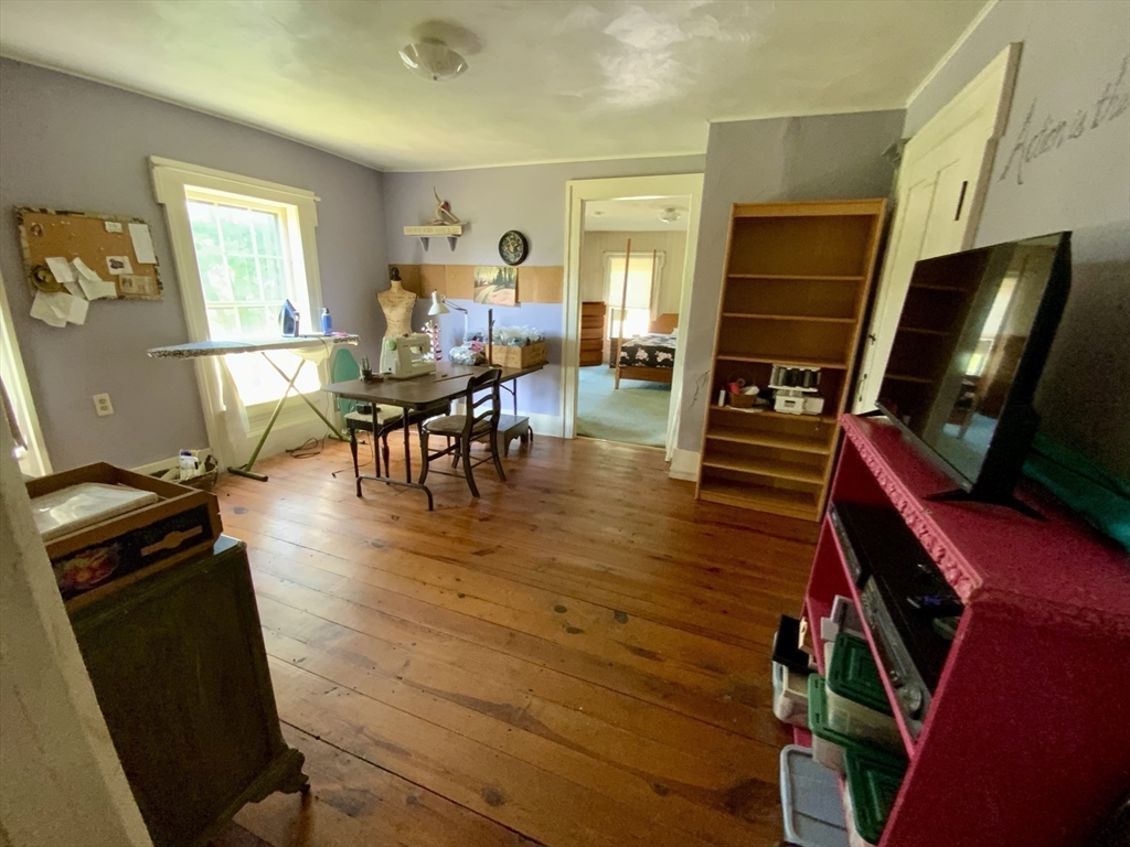 116 Christian Lane Whately, MA 01373 - Photo 25 of 40