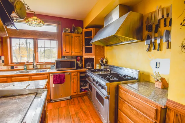 $299,900 | 824 Langwell Road, Bronson, MI 49028