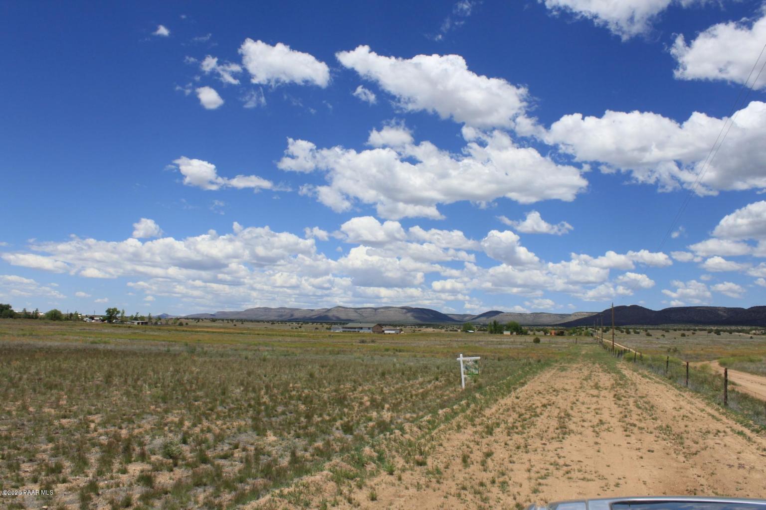 25580 North High Desert Road Paulden, AZ 86334 - Photo 12 of 18 a view of a lake