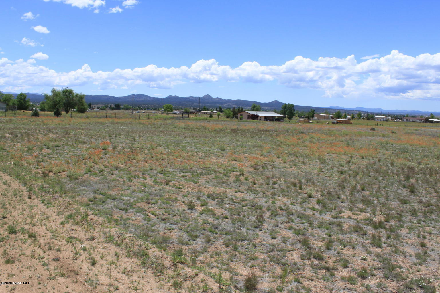 25580 North High Desert Road Paulden, AZ 86334 - Photo 5 of 18 a view of lake and mountain