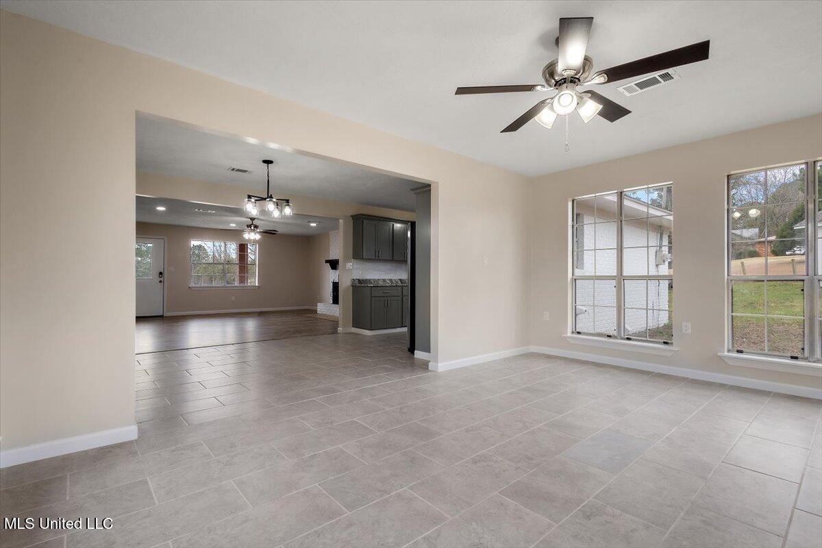 1233 Highway 25 Carthage, MS 39051 - Photo 12 of 38 12-HTP_0508