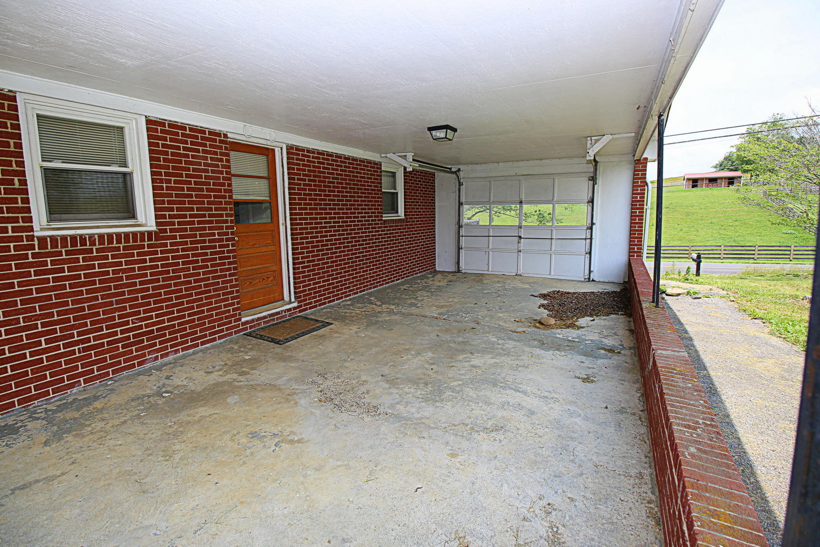 2121 Childress Road Christiansburg, VA 24073 - Photo 28 of 35 IMG_7511