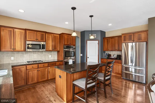 $675,000 | 10406 Florida Avenue North, Brooklyn Park, MN 55445