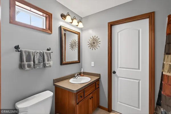 $675,000 | 10406 Florida Avenue North, Brooklyn Park, MN 55445