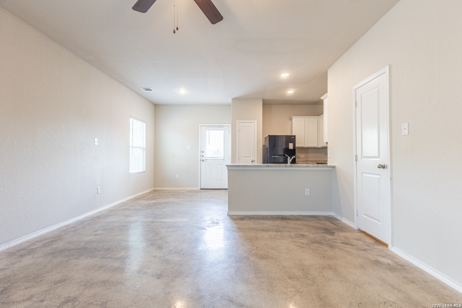 8723 Key Windy Way, Unit 1 Converse, TX 78109 - Photo 13 of 30