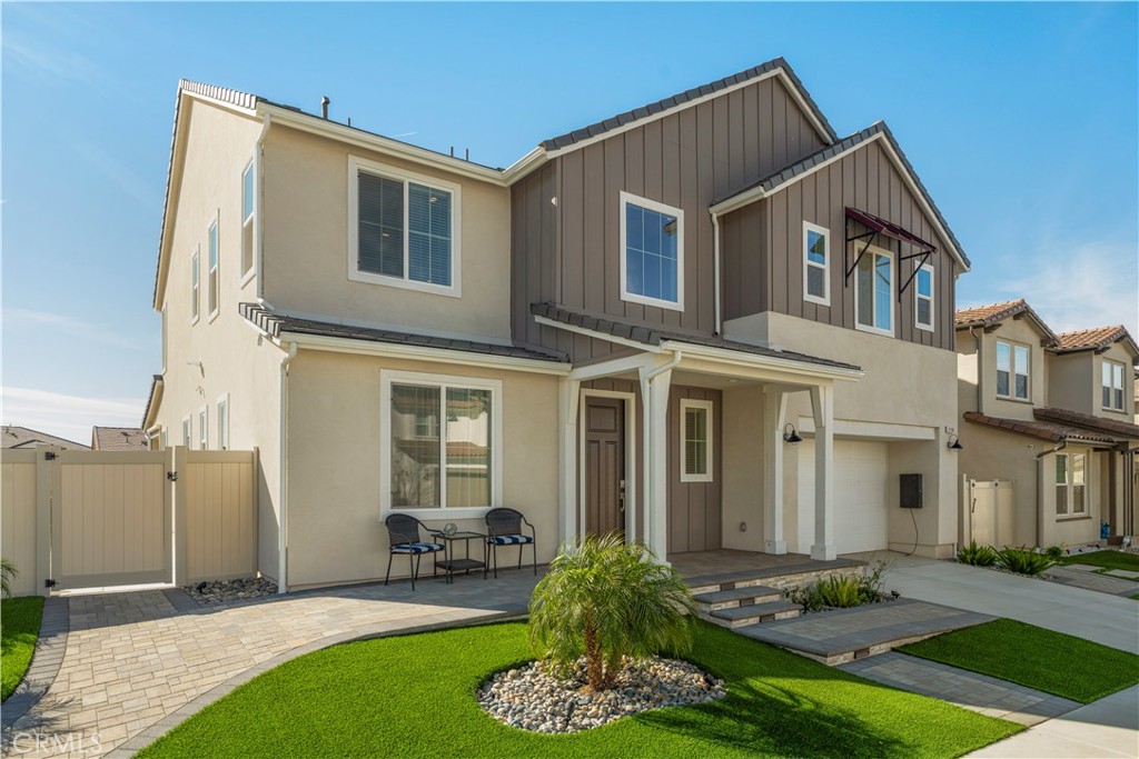 18100 Tableau Way Saugus, CA 91350 - Photo 3 of 63