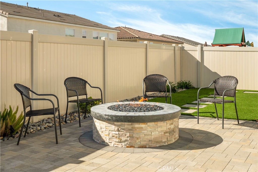 18100 Tableau Way Saugus, CA 91350 - Photo 43 of 63