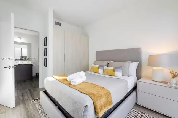 $5,500 | 2955 Bird Avenue, Unit 1A, Miami, FL 33133