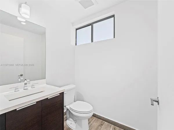 $5,500 | 2955 Bird Avenue, Unit 1A, Miami, FL 33133