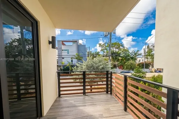 $5,500 | 2955 Bird Avenue, Unit 1A, Miami, FL 33133
