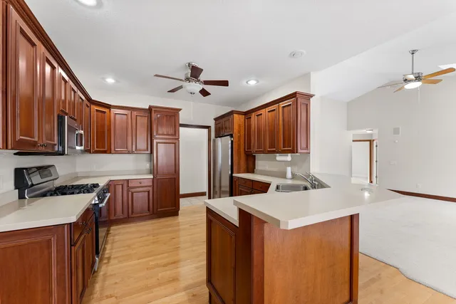 $659,000 | 27018 Glynns Creek Court, Eldridge, IA 52748