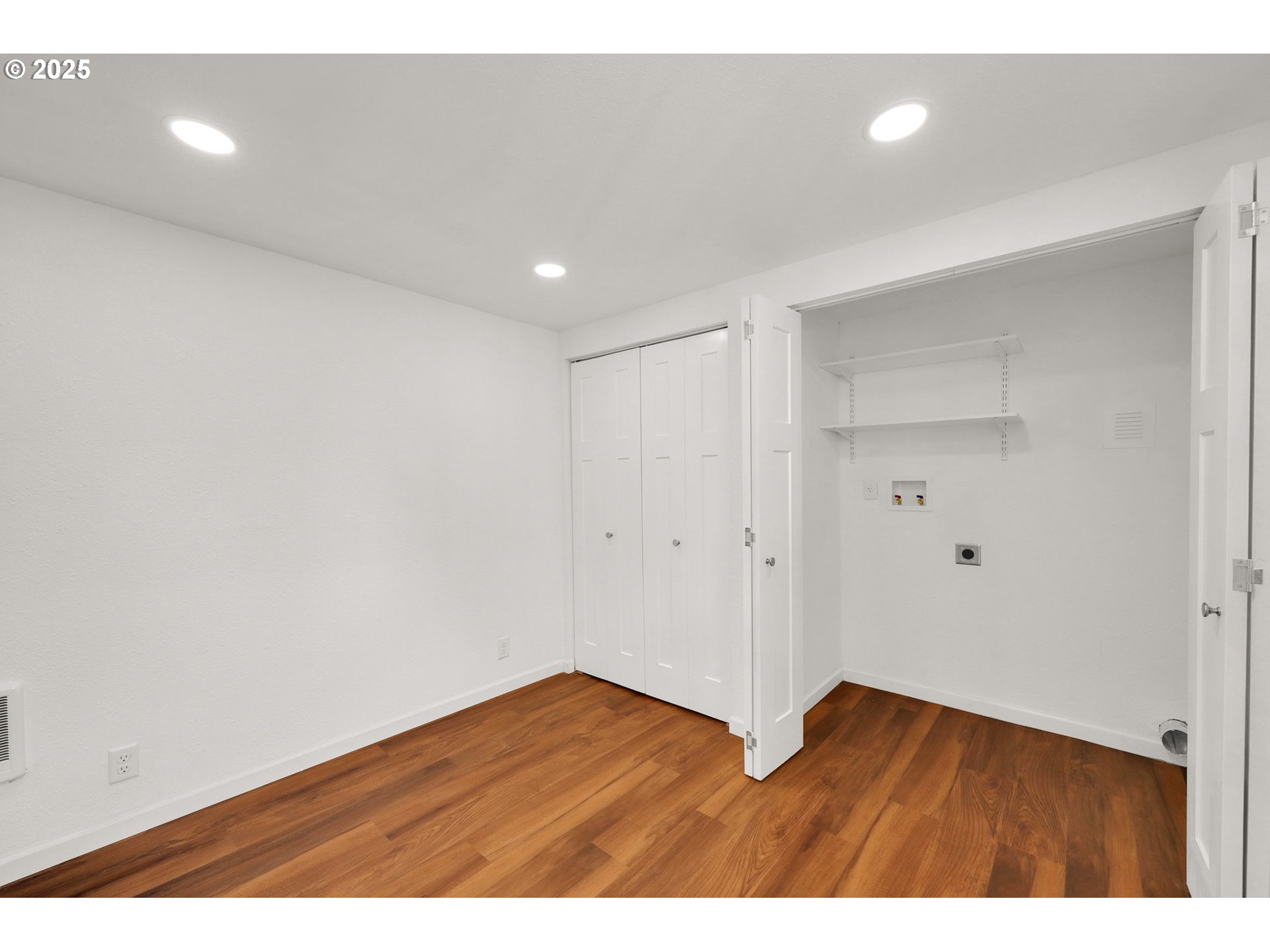 2665 E Street Springfield, OR 97477 - Photo 16 of 37 a view of an empty room