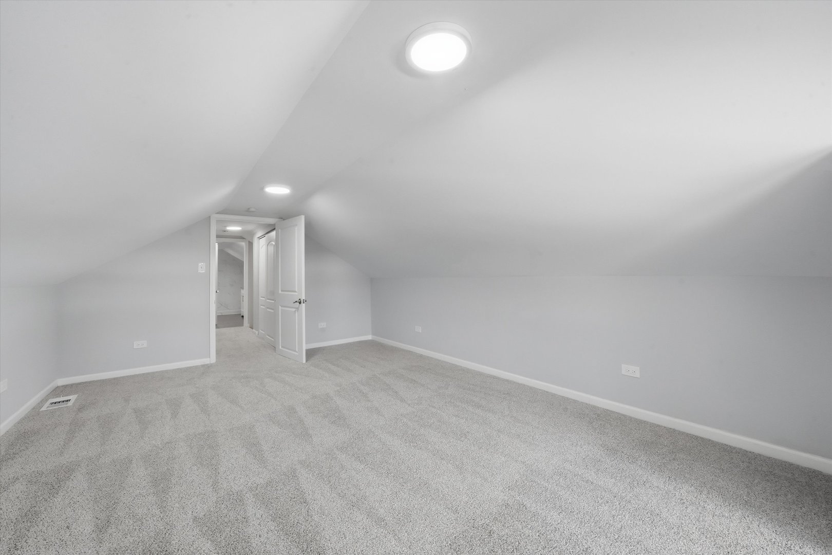 7940 South Perry Avenue Chicago, IL 60620 - Photo 14 of 29