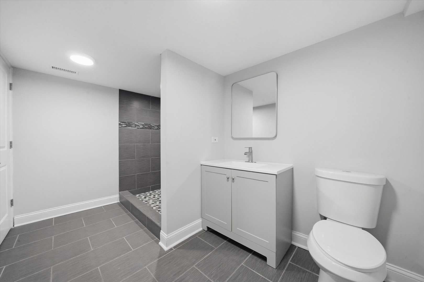 7940 South Perry Avenue Chicago, IL 60620 - Photo 25 of 29