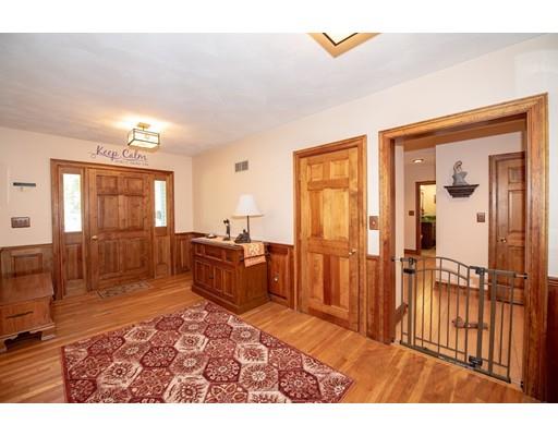 123 Bayberry Hill Road Townsend, MA 01474 - Photo 3 of 29