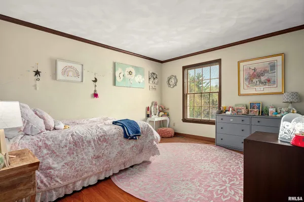 $565,000 | 302 East Morningside Drive, Peoria, IL 61614