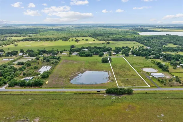 a view of an outdoor space and lakeside