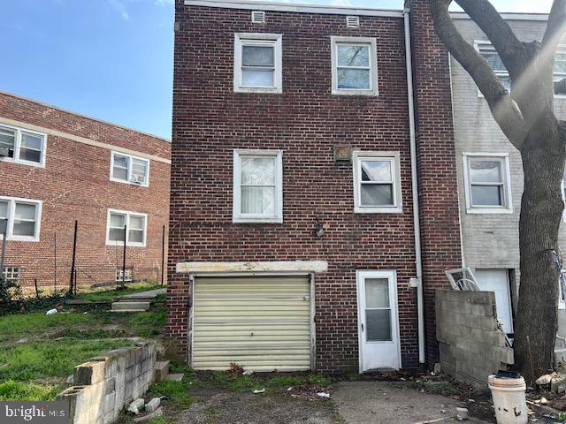3007 Clinton Street Camden, NJ 08105 - Photo 2 of 10 Rear of house