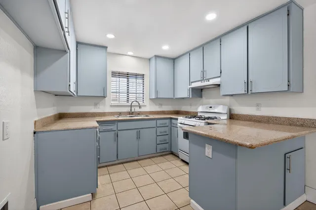 $420,000 | 2016 Nimrood Drive, Ceres, CA 95307