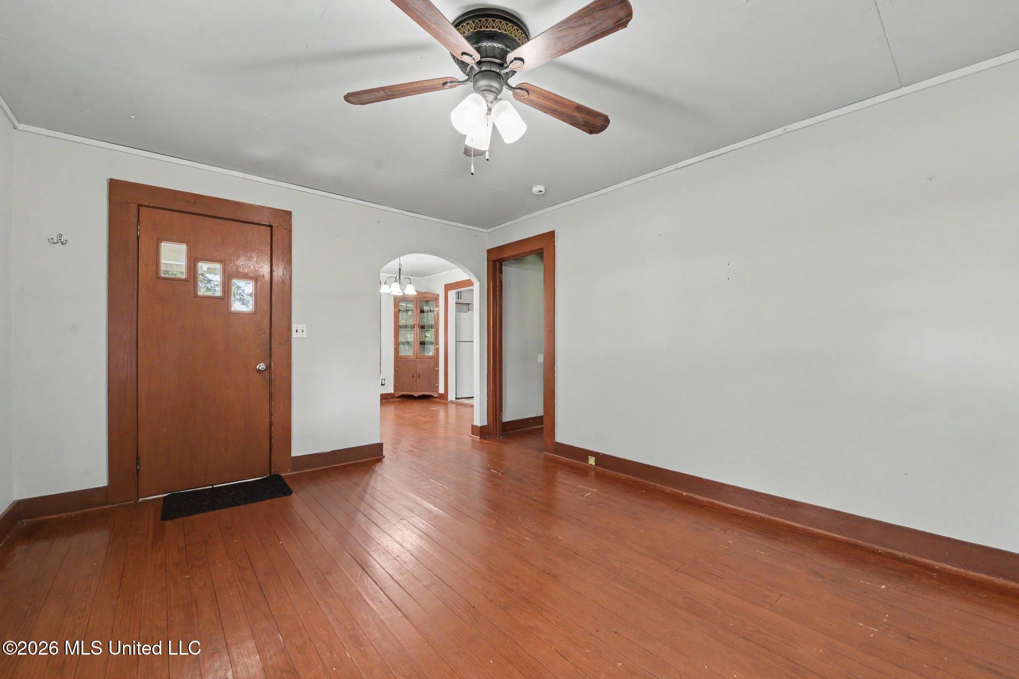 388 Oak Street Lucedale, MS 39452 - Photo 4 of 28 005