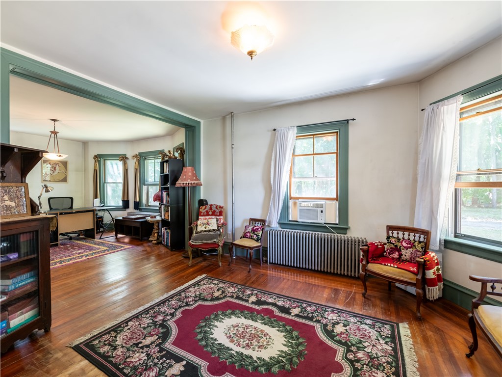 12 Manton Street Warwick, RI 02818 - Photo 14 of 43
