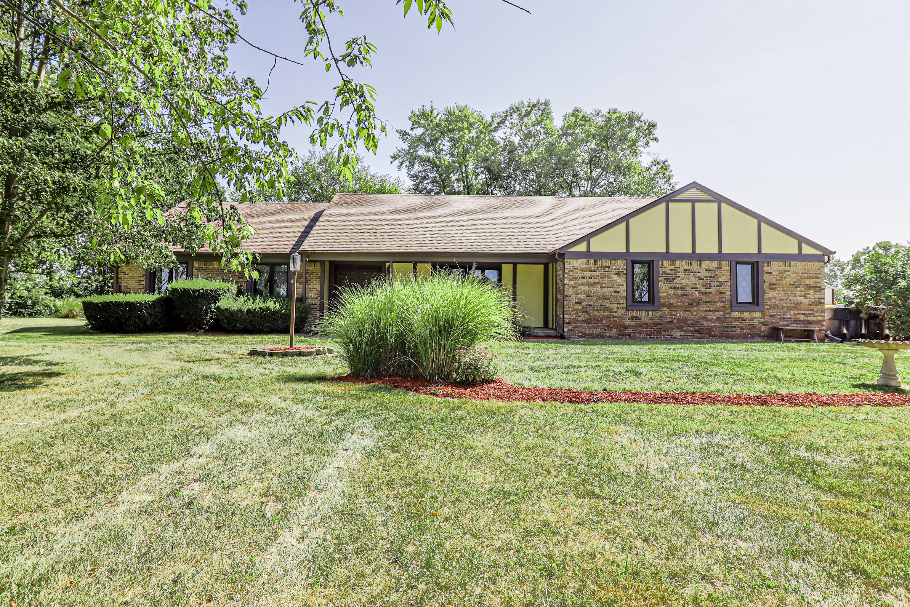 3630 Layton Road Anderson, IN 46011 - Photo 4 of 46