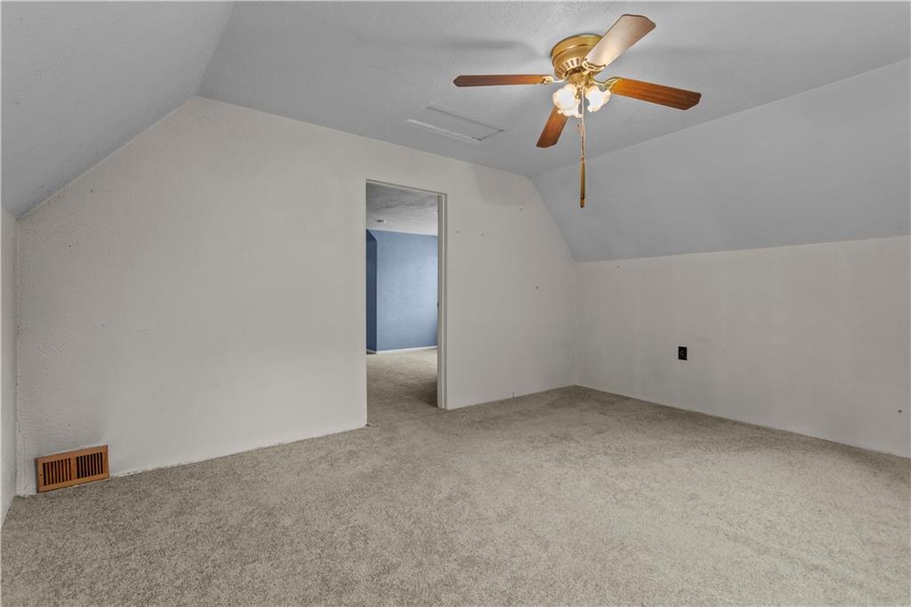 118 Fitzsimmons Road Monroeville, PA 15239 - Photo 17 of 20 Gallery Image 17