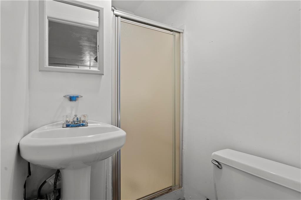 118 Fitzsimmons Road Monroeville, PA 15239 - Photo 20 of 20 Gallery Image 20