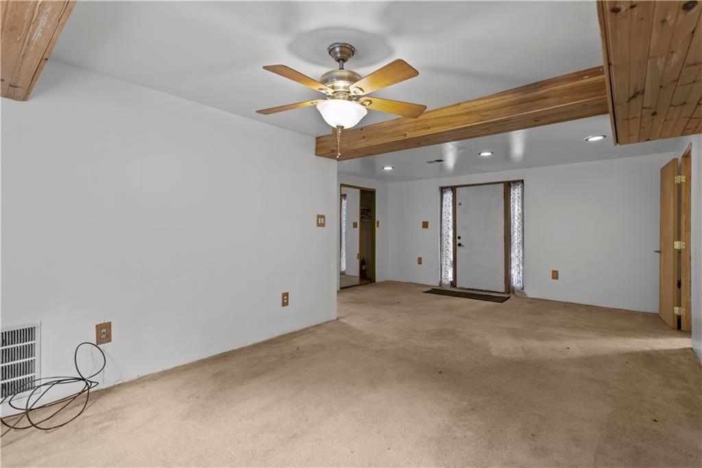 118 Fitzsimmons Road Monroeville, PA 15239 - Photo 7 of 20 Gallery Image 7