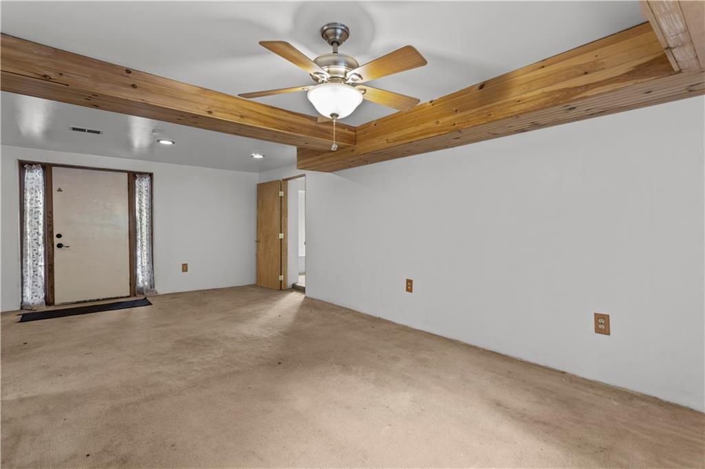 118 Fitzsimmons Road Monroeville, PA 15239 - Photo 8 of 20 Gallery Image 8