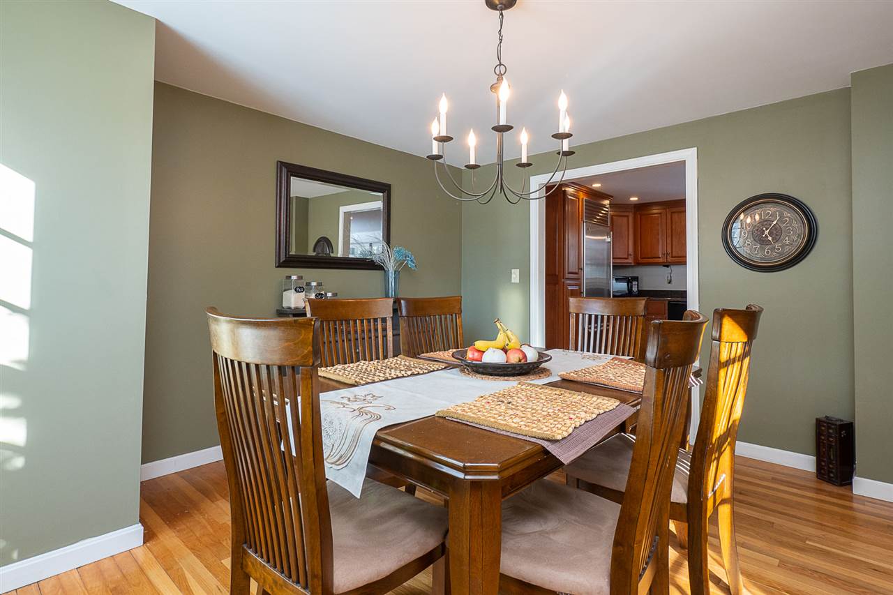 63 Exeter Road North Hampton, NH 03862 - Photo 14 of 40 Gallery Image 14