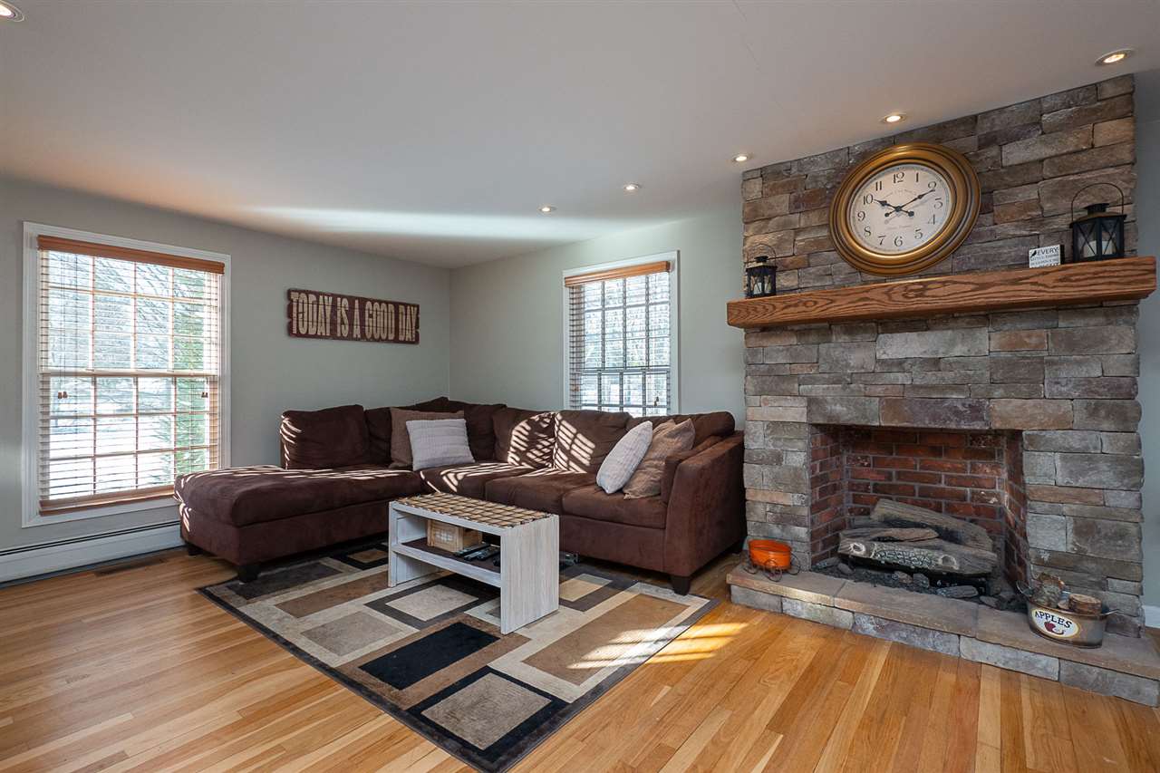 63 Exeter Road North Hampton, NH 03862 - Photo 17 of 40 Gallery Image 17