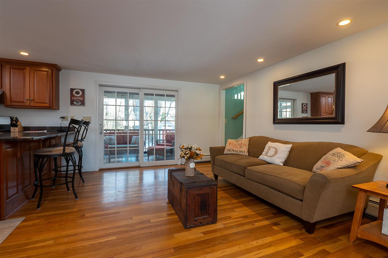 63 Exeter Road North Hampton, NH 03862 - Photo 5 of 40 Gallery Image 5
