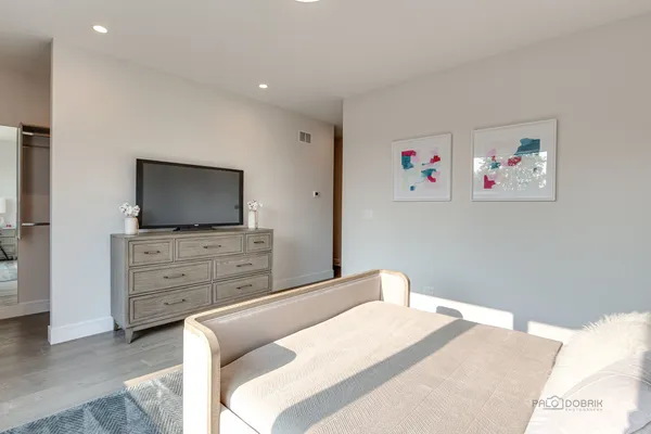 $950,000 | 1304 North Lawndale Avenue, Chicago, IL 60651