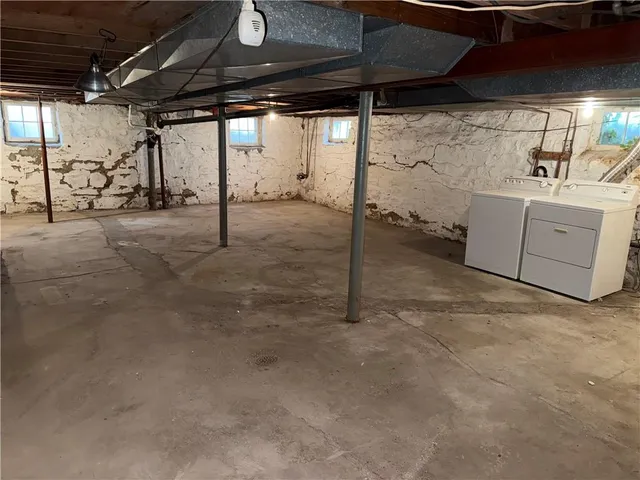 $249,900 | 4126 Elledge Drive, Roeland Park, KS 66205