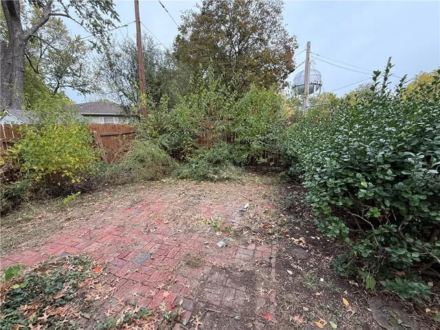 $249,900 | 4126 Elledge Drive, Roeland Park, KS 66205