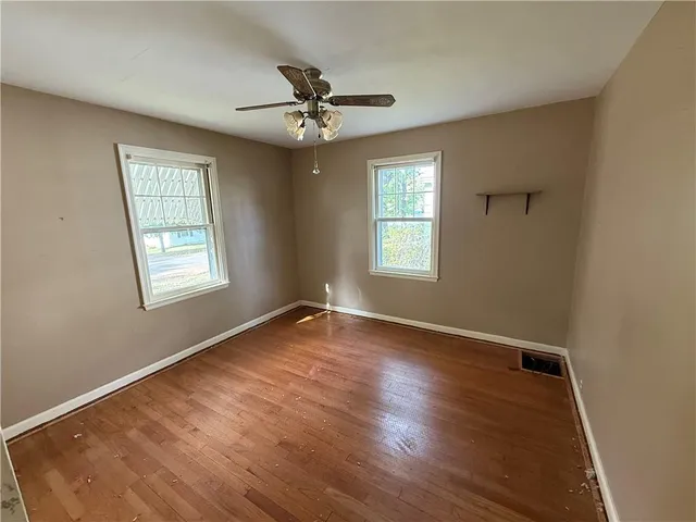 $249,900 | 4126 Elledge Drive, Roeland Park, KS 66205