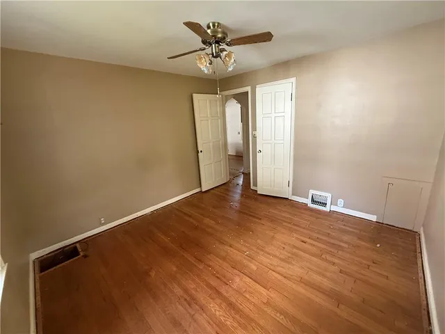 $249,900 | 4126 Elledge Drive, Roeland Park, KS 66205